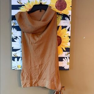 Hot Sauce Tan Sleeveless Cowl Neck Top M